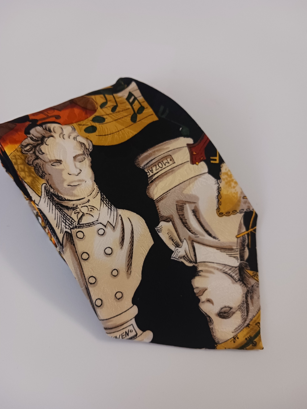 Nicole Miller Men's Silk Necktie Music Portrait Motif Print